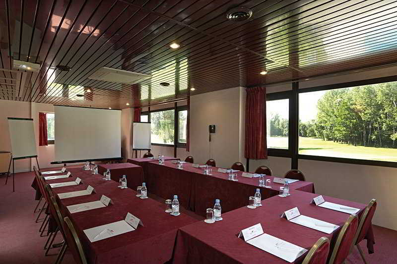 Saint-Quentin-sur-Isère Domaine De Charmeil מראה חיצוני תמונה